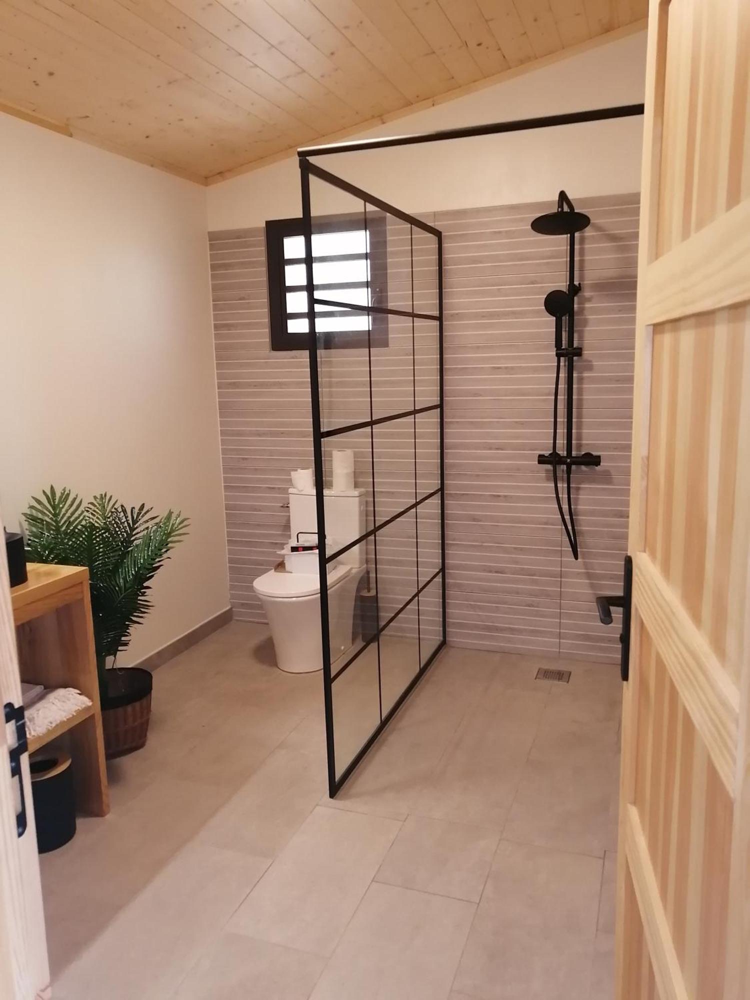 Niaouli Lodge Бурай Екстериор снимка